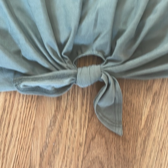 XL sage green tank top with tie bottom. Fits like a large. - Picture 4 of 7